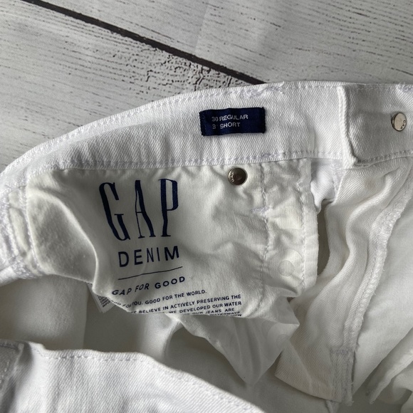 GAP high rise white Shorts frayed hem Size 30 Size 10 - Picture 3 of 3